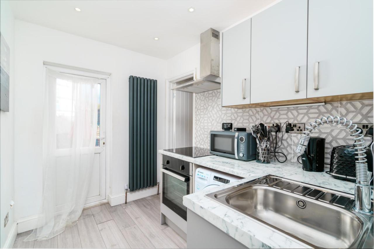 Appartement Modern 2 Bed Close To Westfield Stratford Mall With Garden Londres
